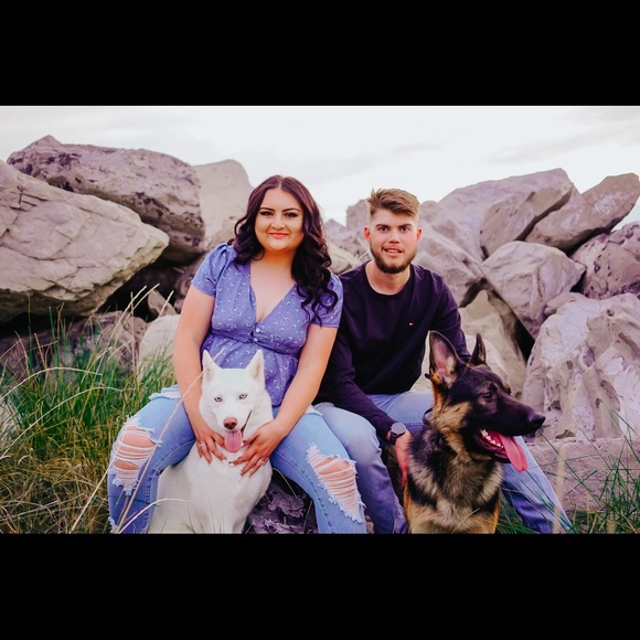 Super cute blouse! - Picture 2 of 2